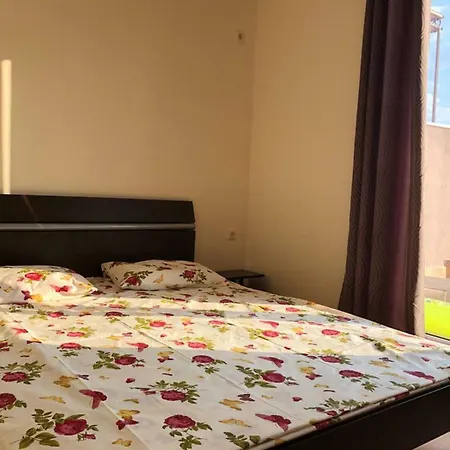 Apartman With Terrace Ravda